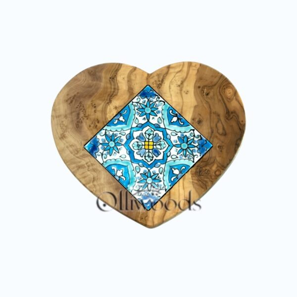 Heart-shaped olive wood cheese board with ceramic detail